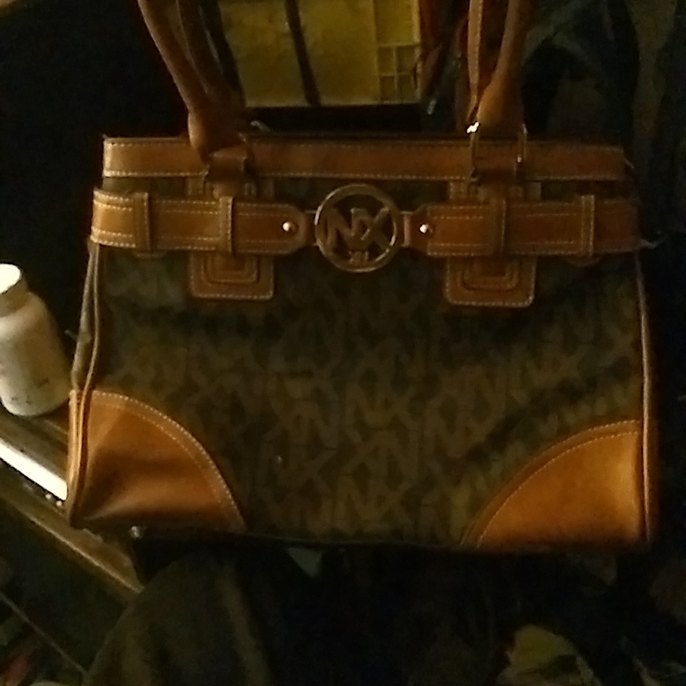 NX Purse